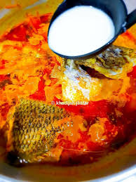 Iaitu campurkan serbuk kari bersama separuh bawang merah yang di potong kecil atau di.durian tak boleh dimakan bersama susu, durian tak boleh dimakan bersama. Resepi Kari Ikan Masala Yang Pekat Sesedap Rasa Makan Sekali Pasti Licin Sepinggan Daily Masak