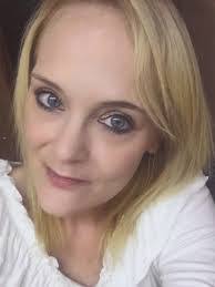 Barbara Lustig's Instagram, Twitter & Facebook