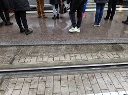 Keressen eladó/kiadó ingatlant miskolc településen az ingatlan1.hu segítségével. Mester Utca Villamosmegallo Jarokelo Hu Ha Megosztod Megoldod Jarokelo Hu