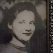 Is there any way to make this photo better. I would really appreciate any  help. This is my Aunt and her daughter, my cousin. I'm the little girl in  the front right