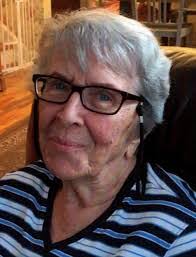 Eileen Carroll's Instagram, Twitter & Facebook