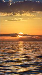 Get stunning sunset pictures in our handpicked collection for free. Beautiful Sunset Iphone Wallpapers 20 Images Wallpaperboat