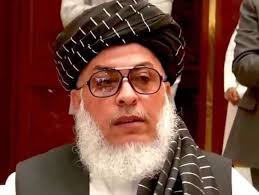 عباس ستانکزی : تمام کارمندان وزارتهای دفاع،داخله وریاست امنیت ملی در هر  موقف که انجام وظیفه میکردند، بعد از برسی دوباره بالای وظایف شان برگشتانده  می‌شوند. کی ها به این حرف ها