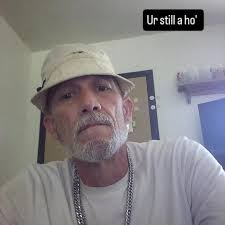 Does anyone know the name of the large succulent?