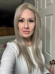 Blonde wig for sale with snowflake lace