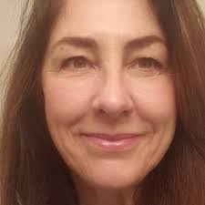 Danitra Wynn's Instagram, Twitter & Facebook