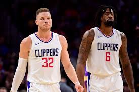 Blake griffin's struggles with injury are quickly bringing back memories of reggie jackson's injury history. Nba Scores 2017 Not Another Blake Griffin Knee Injury Sbnation Com