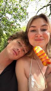 From heartbreak to happiness in 0.5 seconds.