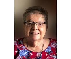 Karen Macy's Instagram, Twitter & Facebook