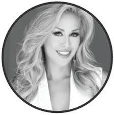 Larissa Mcqueen's Instagram, Twitter & Facebook