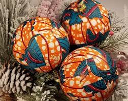 Kente African Ornaments Burnt Orange Kentegreat For Etsy In 2020 African Christmas African Crafts Teal Decor