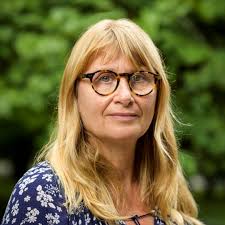 Jennifer Haston's Instagram, Twitter & Facebook