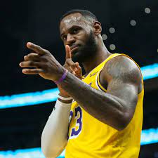 Lebron Tops Forbes Nba 2021 22 Earnings List With 111 2 Million Sports Illustrated