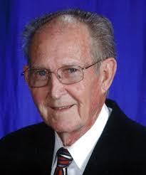 Joe Hennington's Instagram, Twitter & Facebook