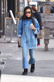 Keywords zoe kravitz the young person's guide to conquering (and saving) the world. Zoe Kravitz S Best Outfits Zoe Kravitz Fashion And Beauty Photos