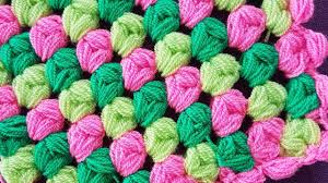 Bu lif modeli yapılırken burada olduğu gibi renk renk lif ipleri kullanabilirsiniz. Badem Sekeri Lif Battaniye Puff Stitch Blanket Youtube