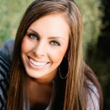 Kayli Ellis's Instagram, Twitter & Facebook