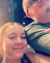 Amy Hasbell (@_amy_hasbell) • Instagram photos and videos