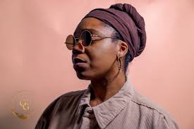 Fairgrounds = happiness overload 😍🎟️ Ms Andrea Good Inc #femalemodels  #fairgrounds #groupshoot #curlyhair #melaninphotographers #melaninportraits  #ebonyphotographers #ebonyart #pinkshirt #ethnicmodels #sunglasses  #brightdays #fairlights