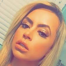 Jacqueline petzak (aka miss petzak, misspetzak) (born january 28, 1985) is a fitness model and instagram star with over 1.3m followers. Jacqueline Petzak Bio Family Trivia Famous Birthdays