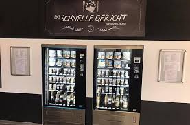 Im Further Ortsteil Stadeln Gibt Es Seit Anfang Mai Convenience Food Aus Dem Automaten Doch Anders Als Bei Ande Tv Koch Rindsrouladen Kartoffelgratin Mit Kase