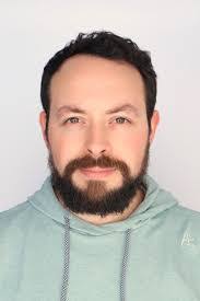 Sam Solomon's Instagram, Twitter & Facebook