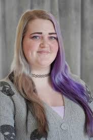 Tara Seiler's Instagram, Twitter & Facebook