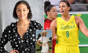 Learn details about liz cambage net worth, biography, age, height, wiki. Liz Cambage Slams Double Standards In Sport At Iwd Panel Daily Mail Online