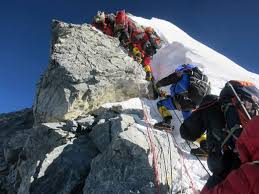 Alpine ascents is the cream of the crop on everest. Das Passiert Mit Eurem Korper In Der Todeszone Des Mount Everest Wo Kurzlich 11 Menschen Starben Business Insider