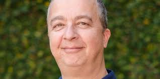 A morte do arquiteto e urbanista Iran Rosa