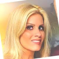 Leanne Nicholson's Instagram, Twitter & Facebook