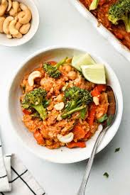 Nearly all the recipes below only take about 5 minutes to prep. Thai Red Curry Rice Casserole Dump And Bake Okonomi Kitchen