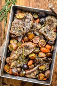 One Pan Garlic Lamb Chops With Potatoes And Carrots Lamb Chops Garlic Lamb Chops Lamb Recipes