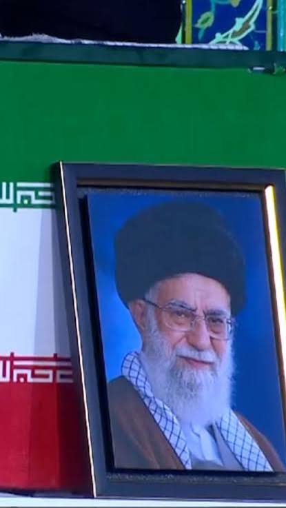 از تهران تا نجف؛ آنچه درباره مراسم تشییع علی خامنه‌ای می‌دانیم - BBC News فارسی
