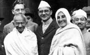 A New Book Reveals Gandhi Tortured Himself With The Young Women Who Worshipped Him And Often Shared His Bed Daily Mail Online Mohandas karamchand gandhi was the.