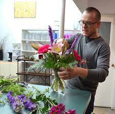 Check out 4 seasons flowers by suzume hashiya on beatport. Https Www Minotdailynews Com Life Living 2018 05 Brightly Colored Flowers Popular For Mothers Day