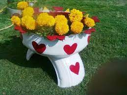 Ide kreatif untuk pot bunga di kebun anda. Pasu Bunga Tayar Kereta Berbagai Bekalan Rumah