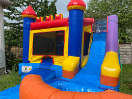 Inflatable bounce house for sale, commercial bounce house, kids bouncy house for sale now at happyjump, bouncy castle, inflatables, bouncing house, and more. Castle 5 In 1 Combo Wet Or Dry Inflatable Bounce Houses Water Slides For Rent In Nashville Tn