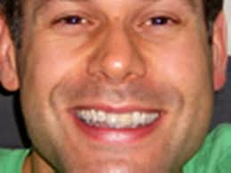 Minute's silence held in memory of hero fireman killed fighting blaze