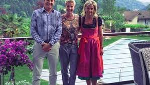 Offizieller carmen geiss fanclub is on facebook. Die Geissens Eine Schrecklich Glamourose Familie Zu Gast Im Quellenhof Lazise Quellenhof Luxury Resorts Passeier Lazise