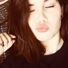 Adrianne Larson Obituary (2000