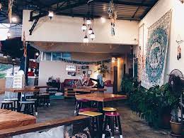 Besides all of these heavy meals, you can opt for desserts and some good ol' cup of joe. This Bohemian Inspired Rooftop Cafe Is Proof That Bangi Is Aesthetic Af Too