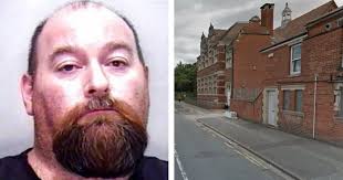 Hull paedophile Wayne Saville planned and paid for his funeral before  taking his own life