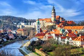 捷克共和國（捷克語： česká republika ），通稱捷克（ česko ），是一個位在於中歐的內陸國家，但在歷史上也被分類成東歐國家。 捷克在古代被稱為波希米亞王國，是神聖羅馬帝國的首都和三十年宗教戰爭的發源地，在近代是奧地利帝國和奧匈帝國的工業 æ­æ´²ç¥žå¥‡å¥§åœ°åˆ©æ·å…‹åå¤© é€¸æ­¡æ—…éŠ å°èƒžè­‰å°ˆè¾¦ç°½è­‰ä¸­å¿ƒ