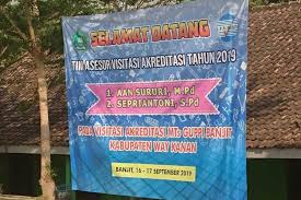 Halo teman, pada postingan kali ini kami akan membagikan informasi bermanfaat terkait desain spanduk gathering cdr. Visitasi Akreditasi Sekolah Sepenggal Cerita Tertinggal Guru Ceria