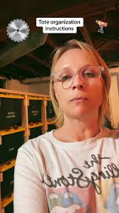 Ok, tried to make some instructions for the tote organization. Here’s the  two inspirations that I copied: @Tayler and @Jennifer Downs Soto . Totes  are