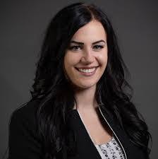 Kristen Meredith's Instagram, Twitter & Facebook