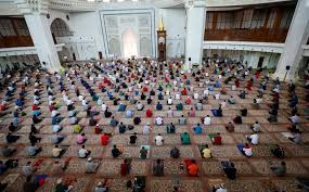 At night we stopped by at this mosque. Semua Masjid Mukim Surau Dan Musolla Di Kelantan Diarahkan Tutup