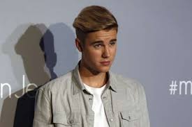 Justin bieber's hair has probably been one of the most common characteristics that people would describe him with. 21 Crazy Justin Bieber Haircut Styles Throughout The Years