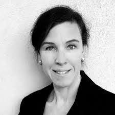 Dora Penton's Instagram, Twitter & Facebook